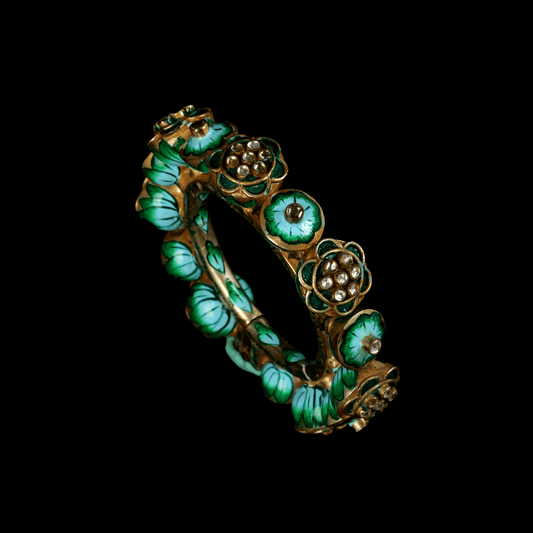 Green  Lotus Bengal
