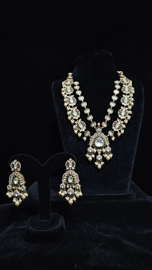 Elegant silver set