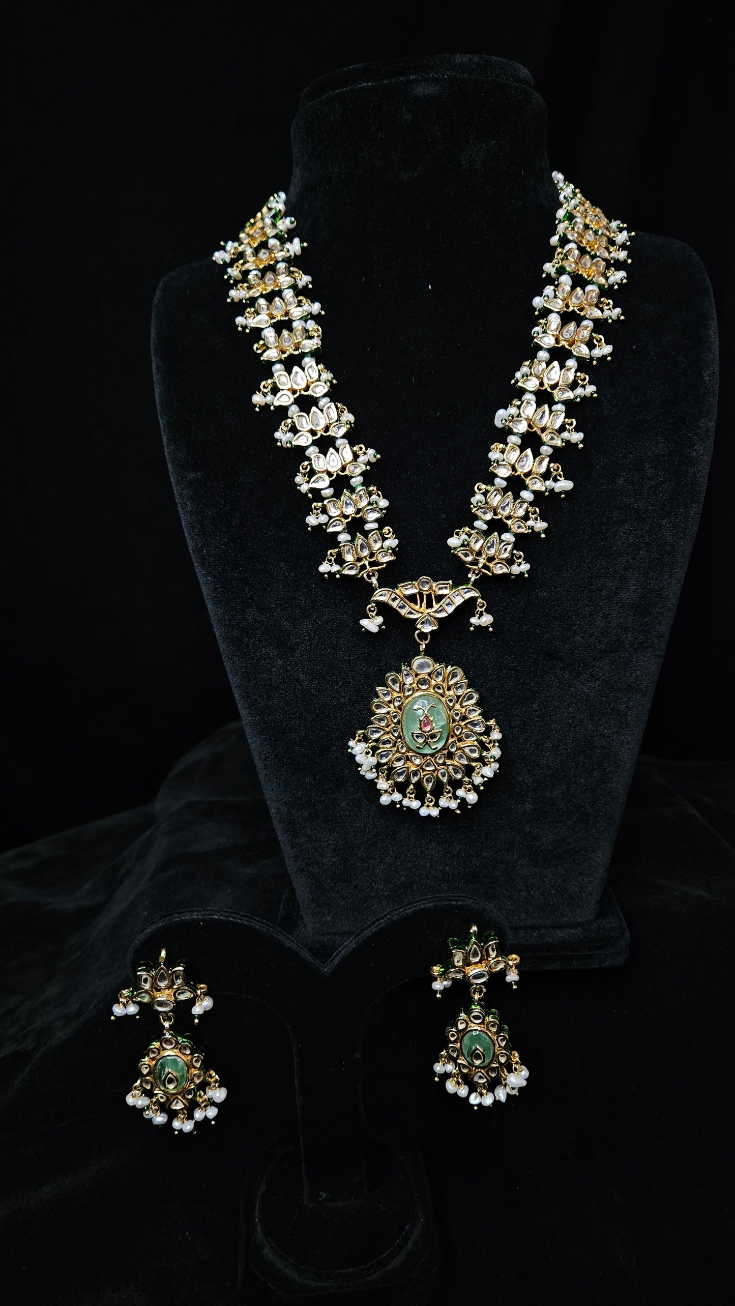 Stunning Emerald Kundan Long Set