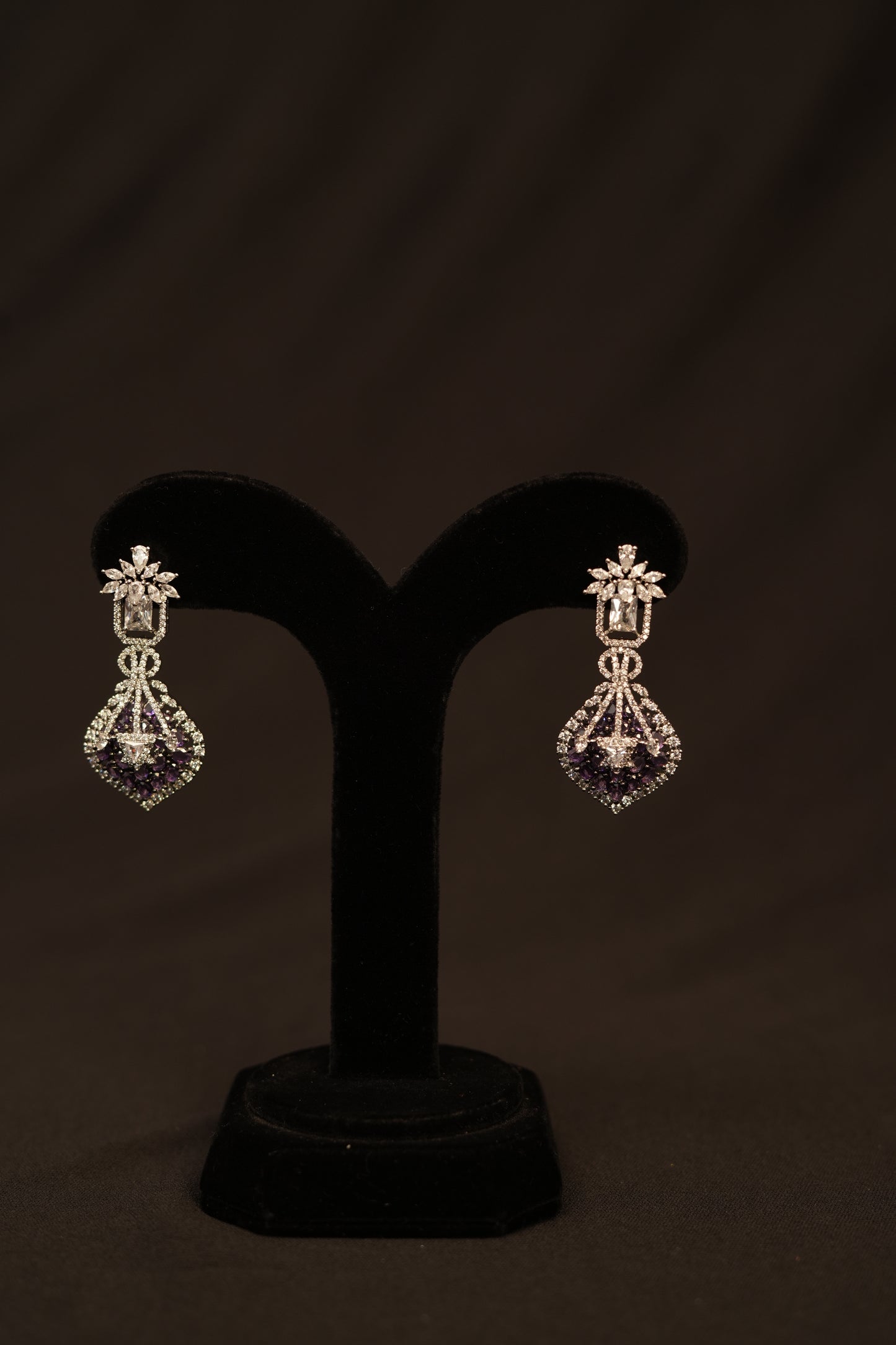 Amethyst Noor Royale Set.