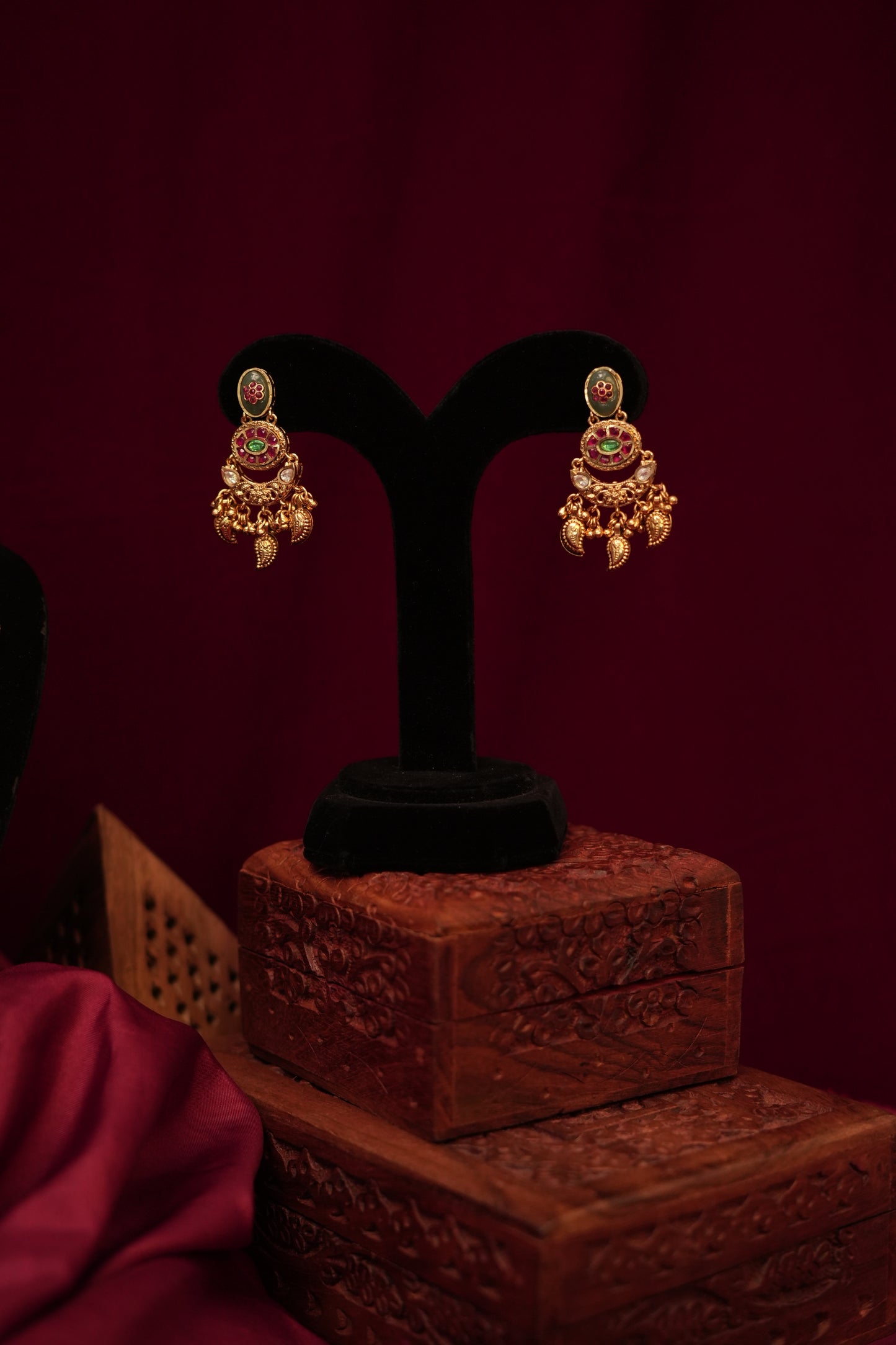 Shahi Chandbali Haar Set.