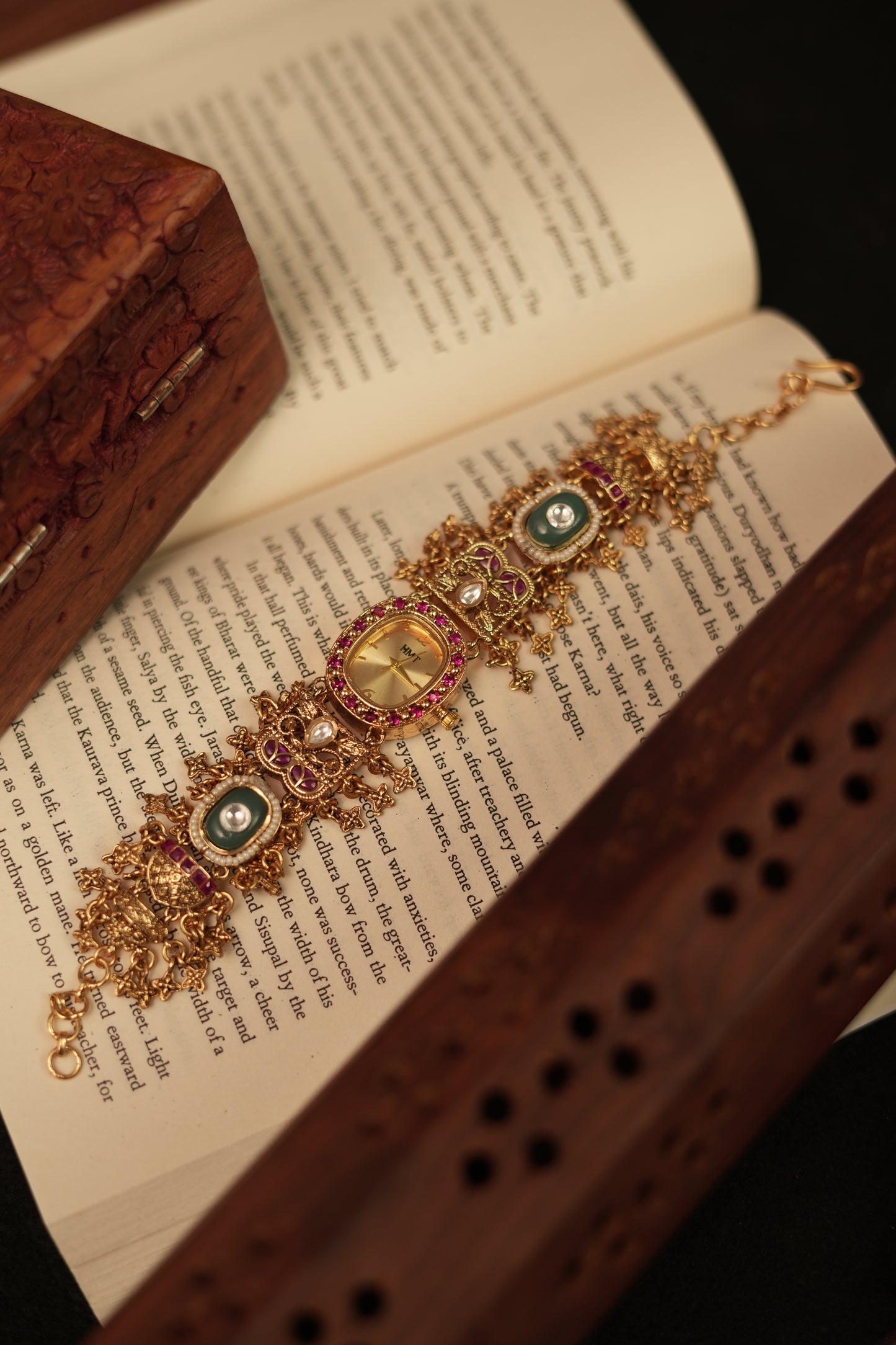 Rajwadi Kundan Timepiece Watch.
