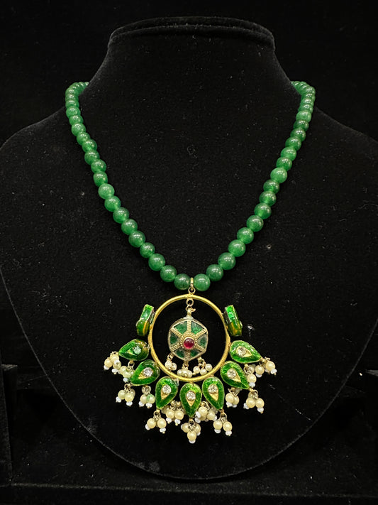 Kundan emerald meenakri necklace