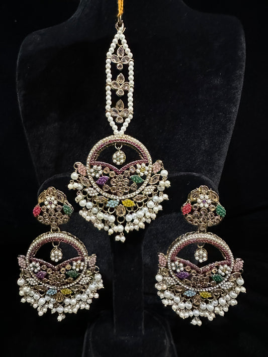 Elegand tikka and earring set