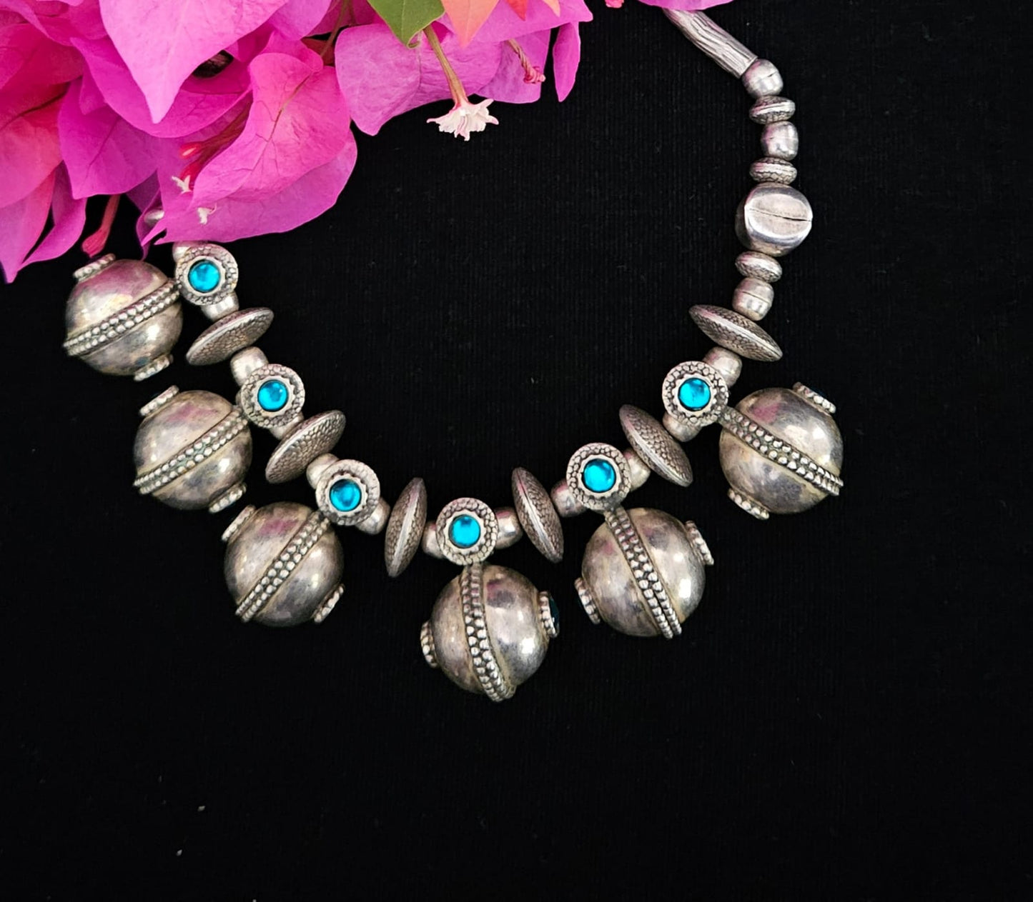 Silver firoza stone necklace