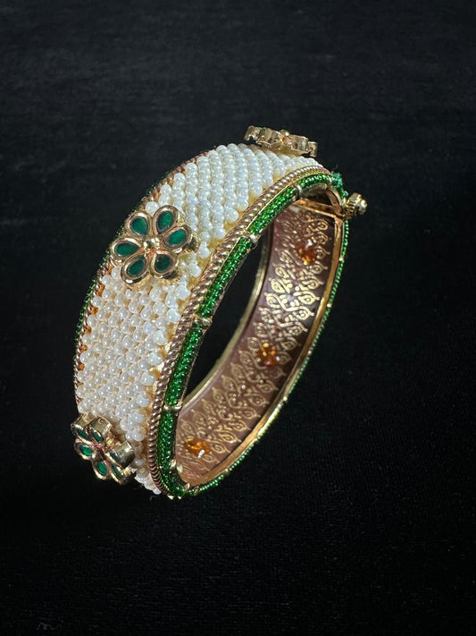 The Royal Pearl Kada