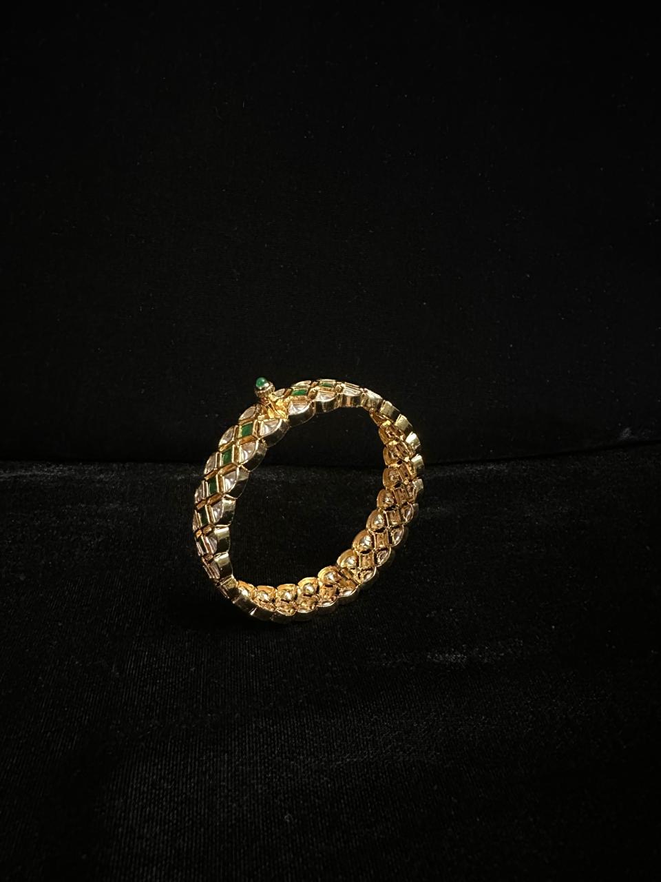 Traditional Kundan Emerald Kada