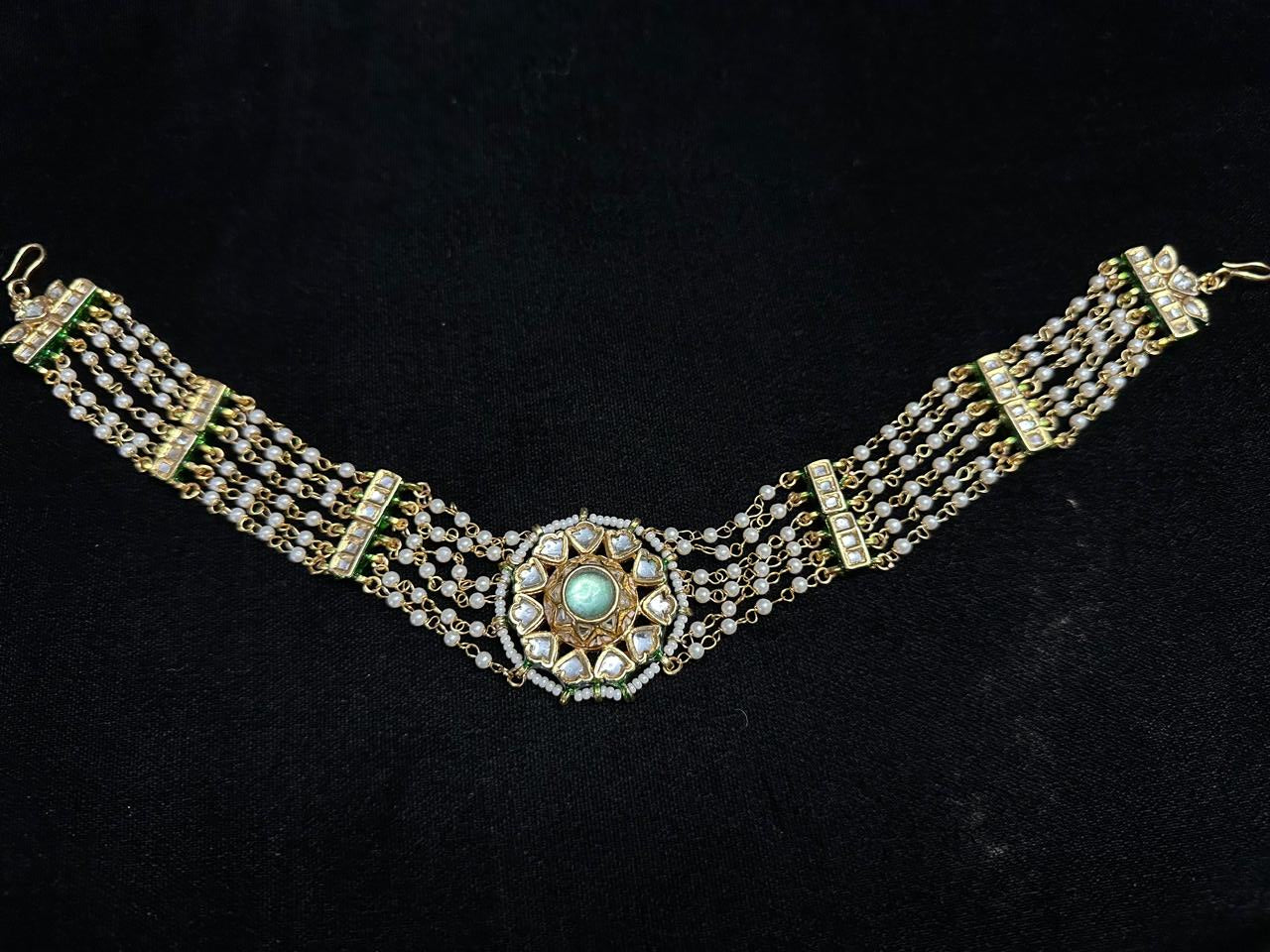 Rajwadi Sheesh Patti ( Matha Patti )