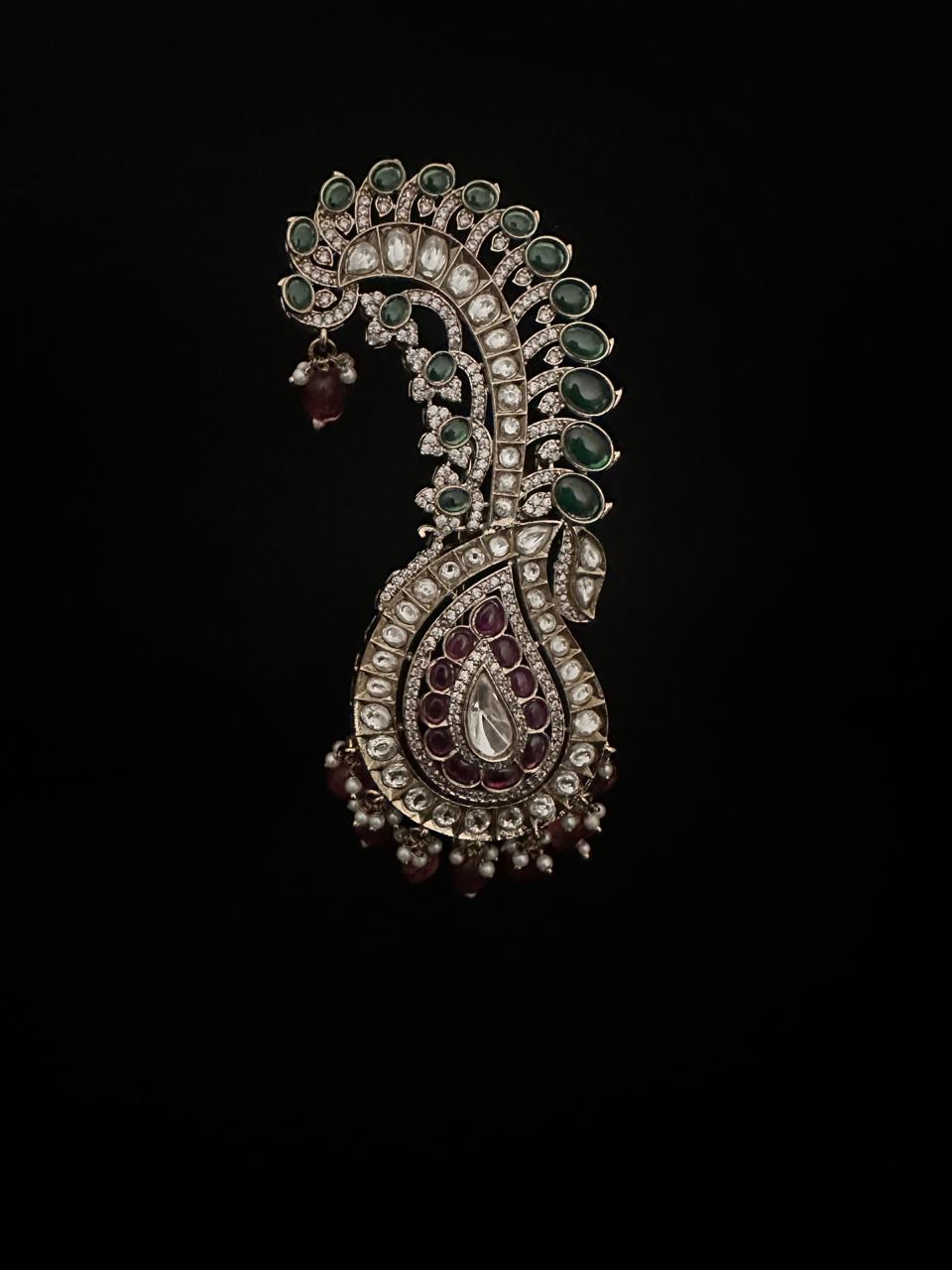 Royal Kundan Kalangi