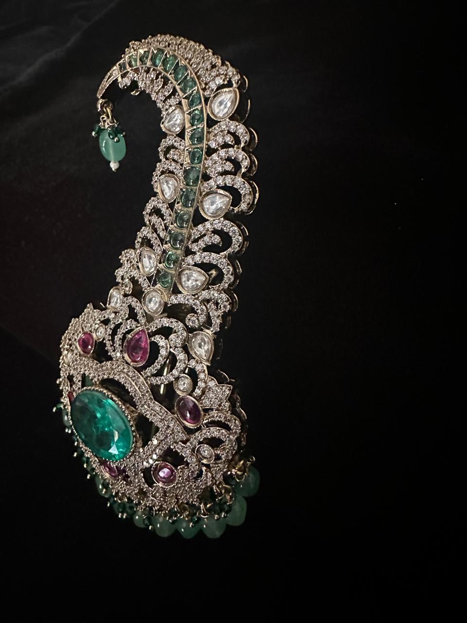 Emerald and Diamond Studded Kalgi.