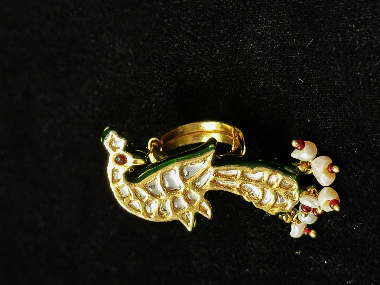 Mayura Kundan Pearl Ring.