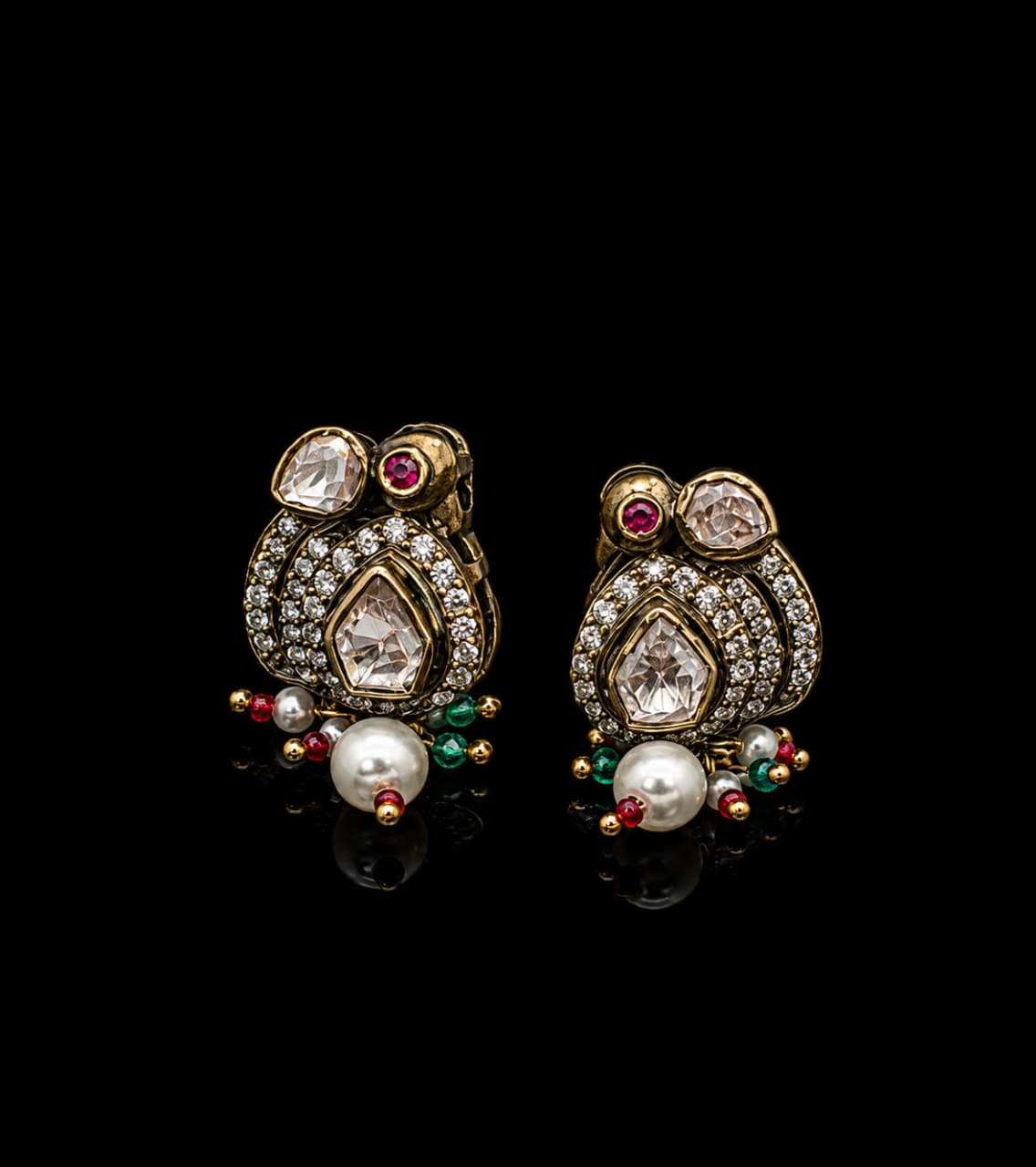 Royal Neelam Gulab Mala Set.