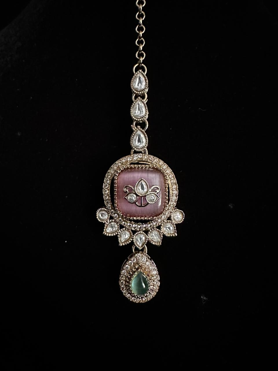 Elegant Pink & Green Kundan Necklace Set